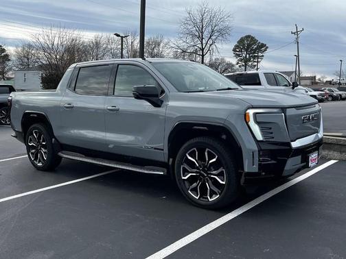 2025 GMC Sierra EV Denali