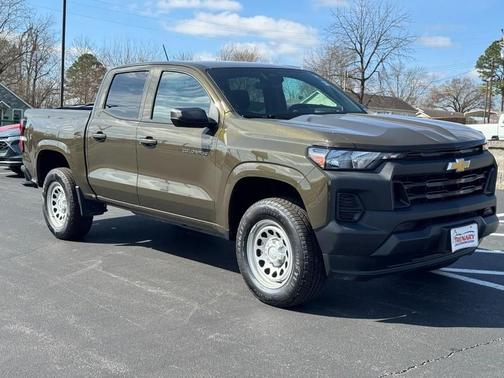 2023 Chevrolet Colorado WT