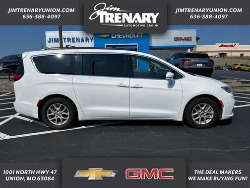 2022 Chrysler Pacifica Touring-L