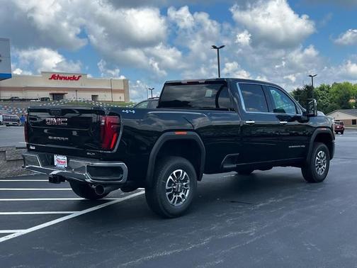 2025 GMC Sierra 2500 SLT