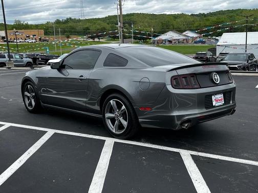 2014 Ford Mustang V6