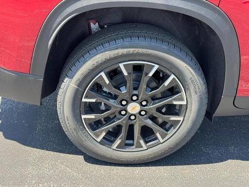 Radiant Red 2026 Chevrolet Traverse LT