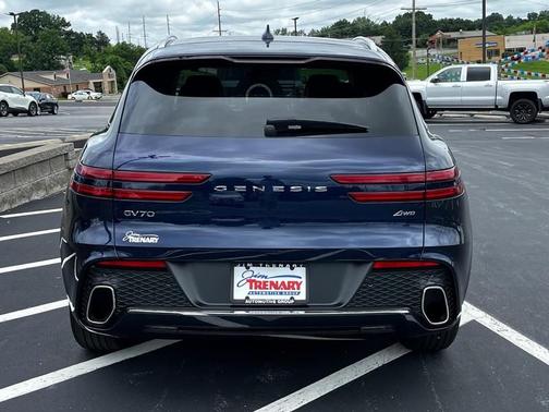 2025 Genesis GV70 2.5T