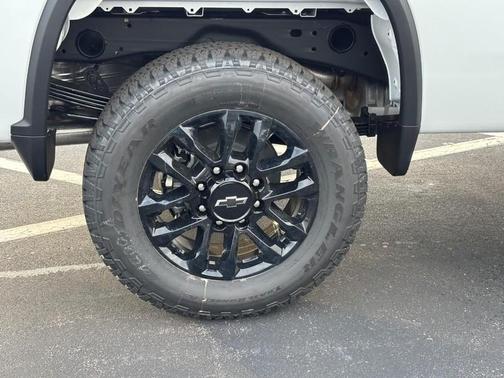 2026 Chevrolet Silverado 2500 Custom