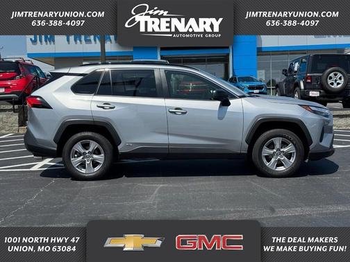 Silver Sky Metallic 2025 Toyota RAV4 Hybrid LE