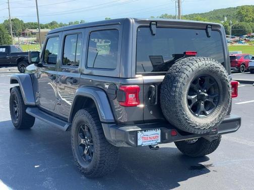 Granite Crystal Clearcoat Metallic 2019 Jeep Wrangler Unlimited Sahara