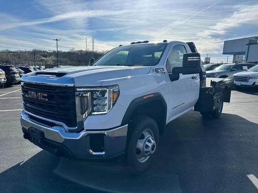 2022 GMC Sierra 3500 Pro
