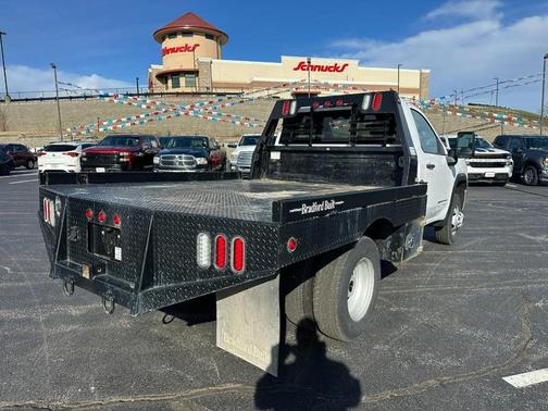 2022 GMC Sierra 3500 Pro