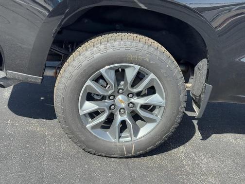 Black 2026 Chevrolet Silverado 1500 LT