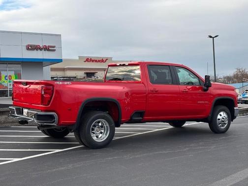 2026 Chevrolet Silverado 3500 LT