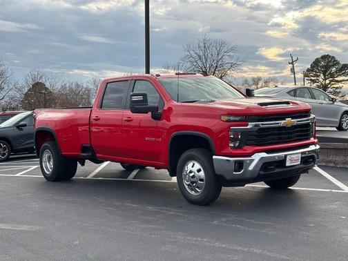 2026 Chevrolet Silverado 3500 LT