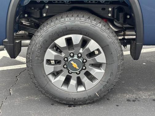 2026 Chevrolet Silverado 3500 LT