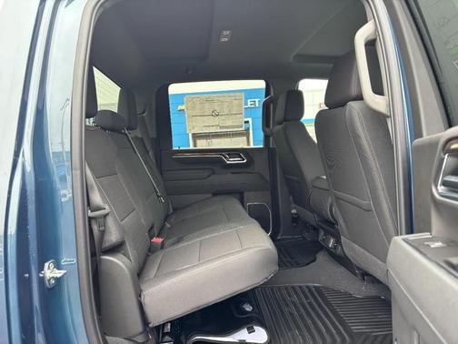 2026 Chevrolet Silverado 3500 LT