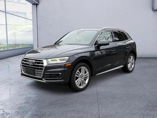Blue 2019 Audi Q5 45 Premium