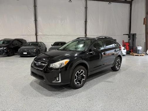 Crystal Black Silica 2016 Subaru Crosstrek 2.0i Limited