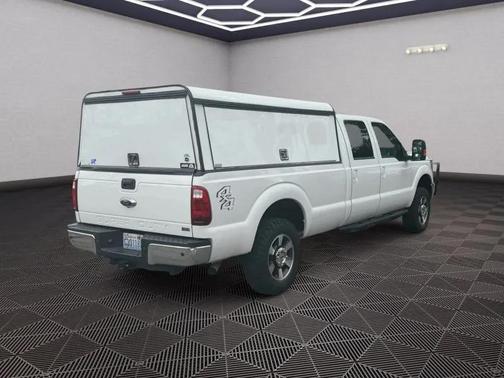 Oxford White 2015 Ford F-250 Lariat