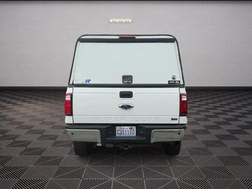 Oxford White 2015 Ford F-250 Lariat