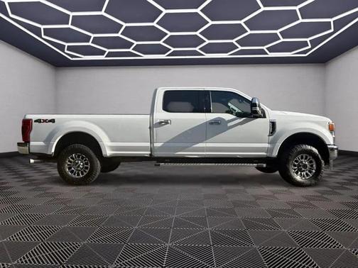 Oxford White 2020 Ford F-250 XLT