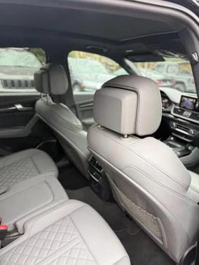 2018 Audi SQ5 3.0T Premium Plus