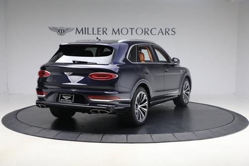 2025 Bentley Bentayga Azure V8