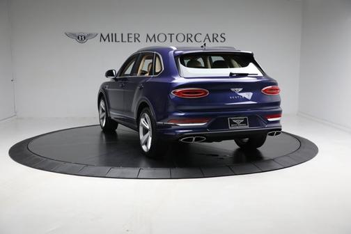 2023 Bentley Bentayga V8