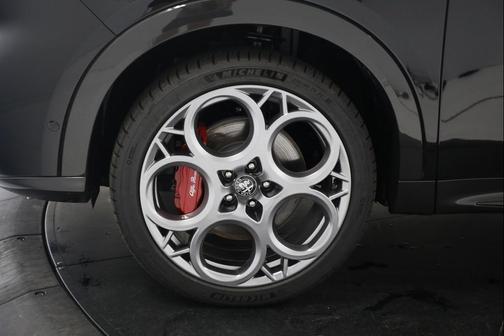 2024 Alfa Romeo Tonale Veloce EAWD