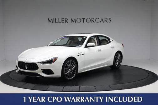 2022 Maserati Ghibli Modena Q4