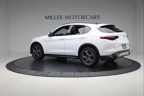 Alfa White 2023 Alfa Romeo Stelvio Ti