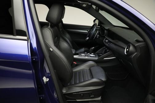 2020 Alfa Romeo Stelvio Ti Sport