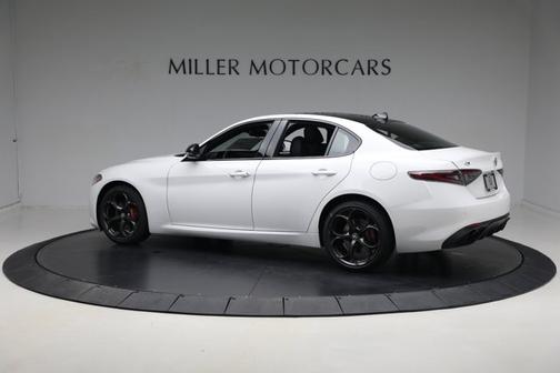 2025 Alfa Romeo Giulia Ti