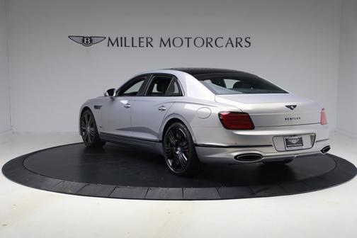 Extreme Silver Metallic 2026 Bentley Flying Spur Azure