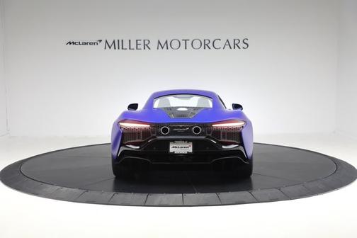 2023 McLaren Artura Performance