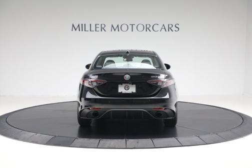 2025 Alfa Romeo Giulia Intensa AWD