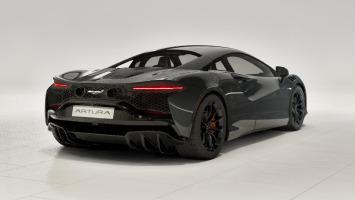 2024 McLaren Artura Performance
