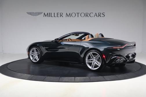 Ghillies Green 2026 Aston Martin Vantage Roadster