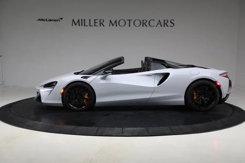 2025 McLaren Artura TechLux
