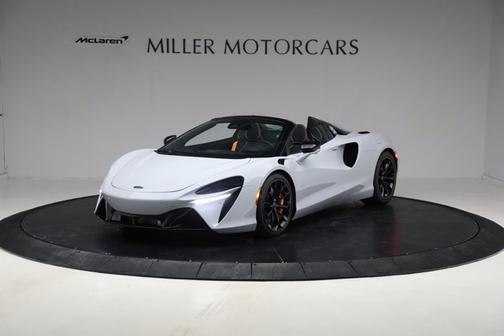 2025 McLaren Artura TechLux