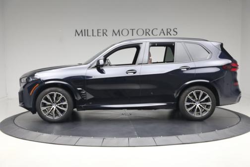Carbon Black Metallic 2024 BMW X5 PHEV xDrive50e