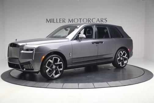 Anthracite 2027 Rolls-Royce Cullinan Black Badge