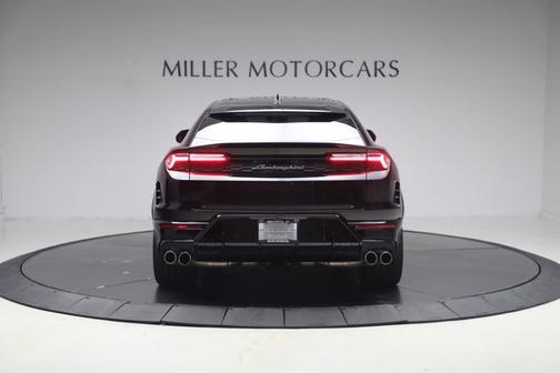 Nero Noctis Metallic 2025 Lamborghini Urus SE