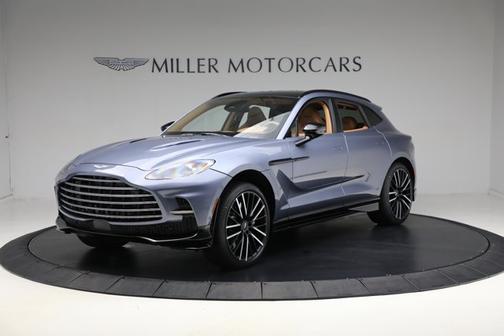 2025 Aston Martin DBX 707