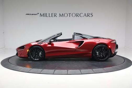 2025 McLaren Artura TechLux