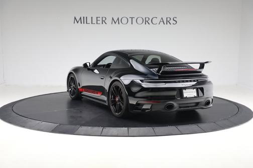 2023 Porsche 911 Carrera GTS