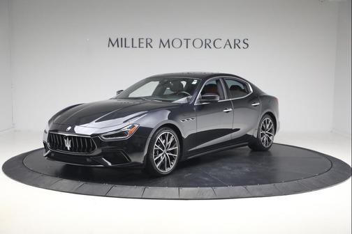 2023 Maserati Ghibli Modena Q4
