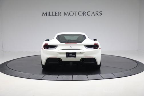 2016 Ferrari 488 GTB Coupe