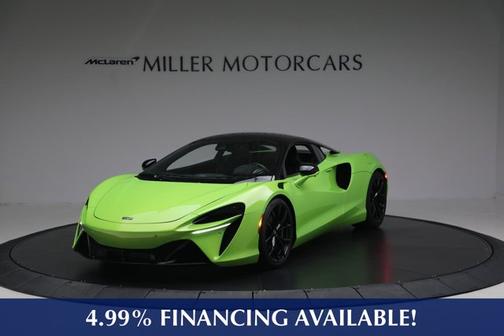 2023 McLaren Artura Performance