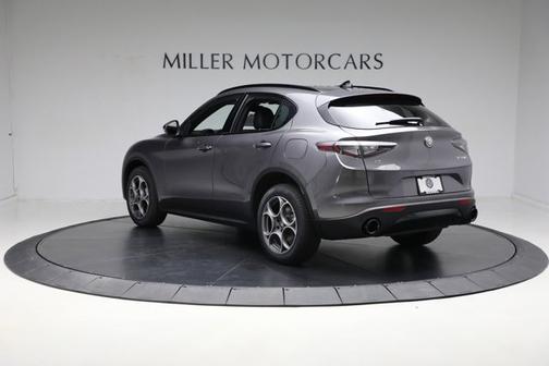 2025 Alfa Romeo Stelvio Sprint AWD