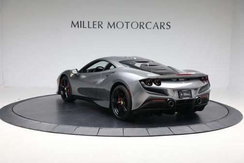2022 Ferrari F8 Tributo Base