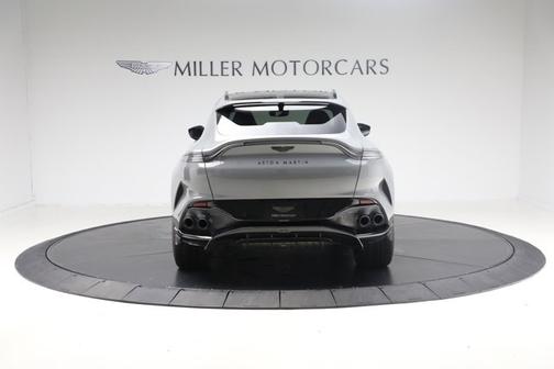 2025 Aston Martin DBX 707