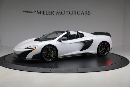 2016 McLaren 675LT Base